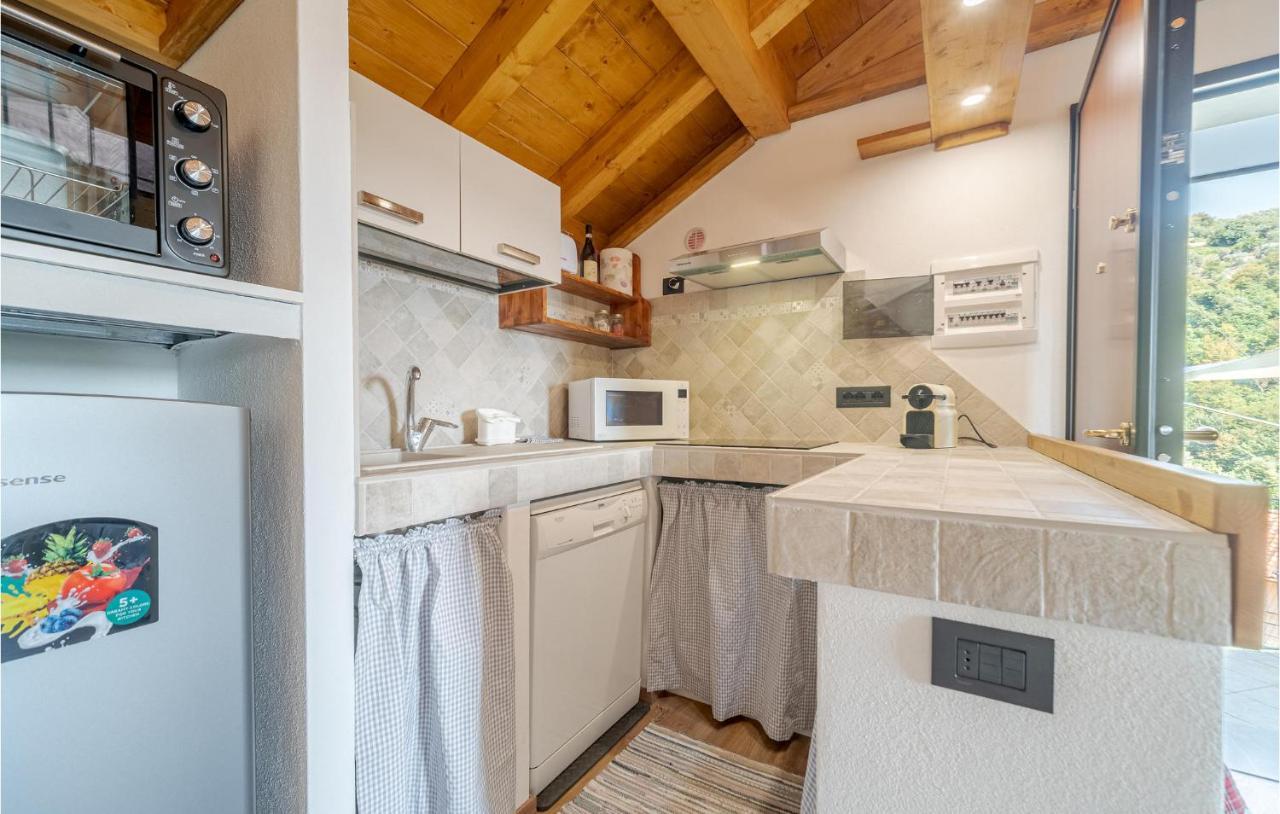Amazing In With House Sea View